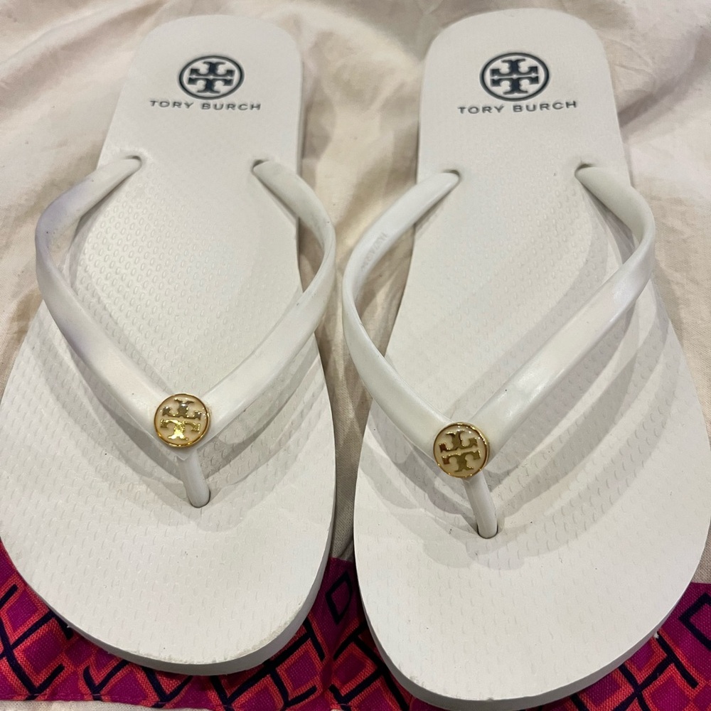Tory Burch White Flip Flop Sandals with Gold Logo